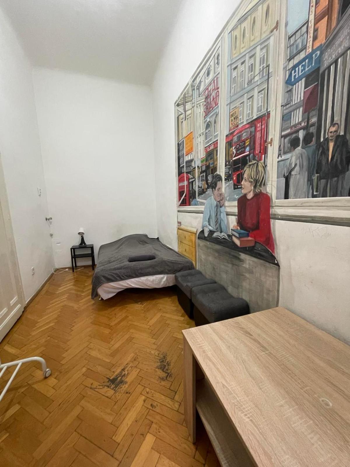 White Pearl Rooms Near Gozsdu Budapest Bagian luar foto